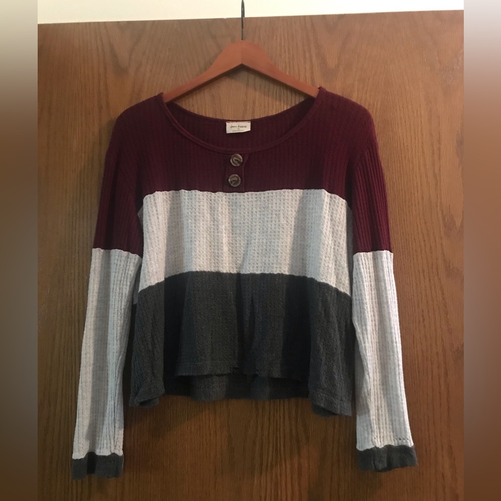 Maroon and gray calico button blouse long sleeves ‘free kisses’ brand Size M